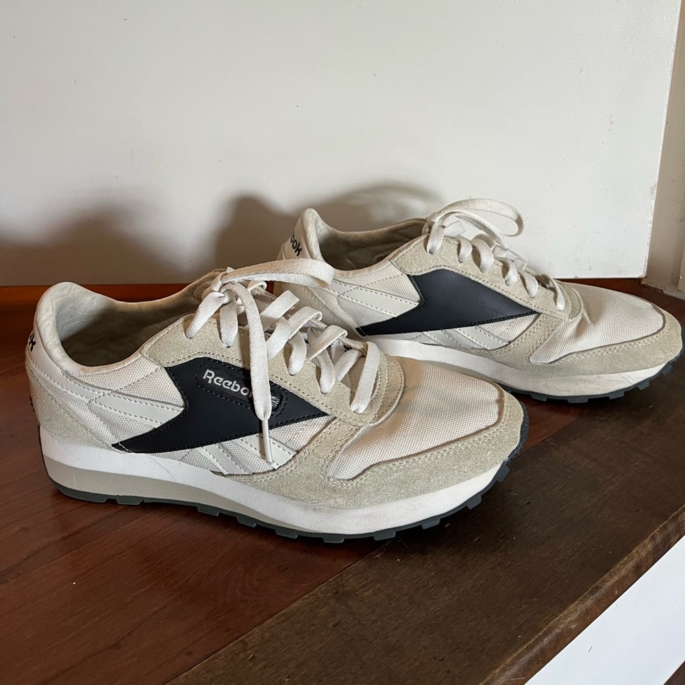 Reebok Sneaker
